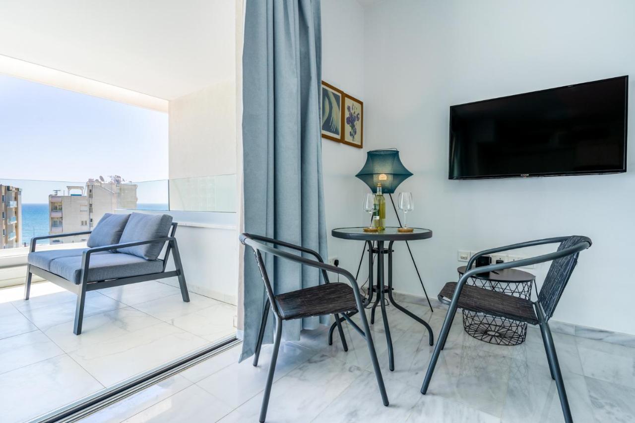 Oyster 1-Br Apt In Larnaca Bagian luar foto